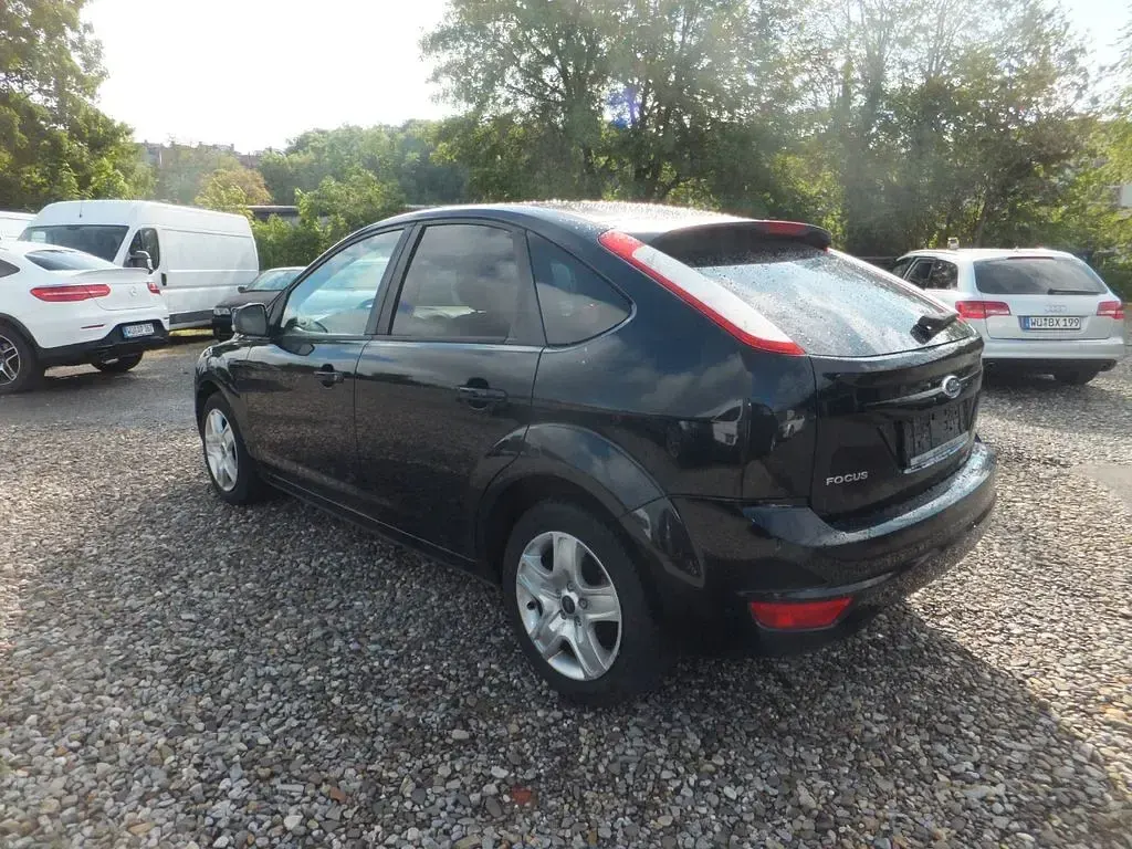 Usata Ford Focus Style 101 CV (74 kW) 2009 Nero Berlina