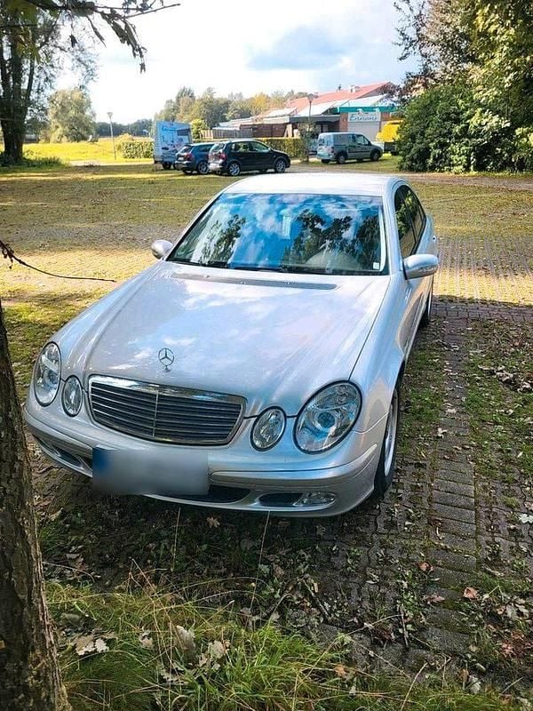 Occasion Mercedes E200 122 ch (89 kW) 2003 Argent Berline