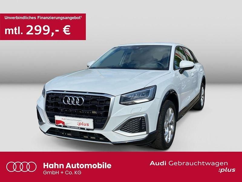 Gletscherweiß metallic Gebraucht 2024 Audi Q2 Advanced Plus SUV | 31.799 € (Teuer) - Bild 1/3