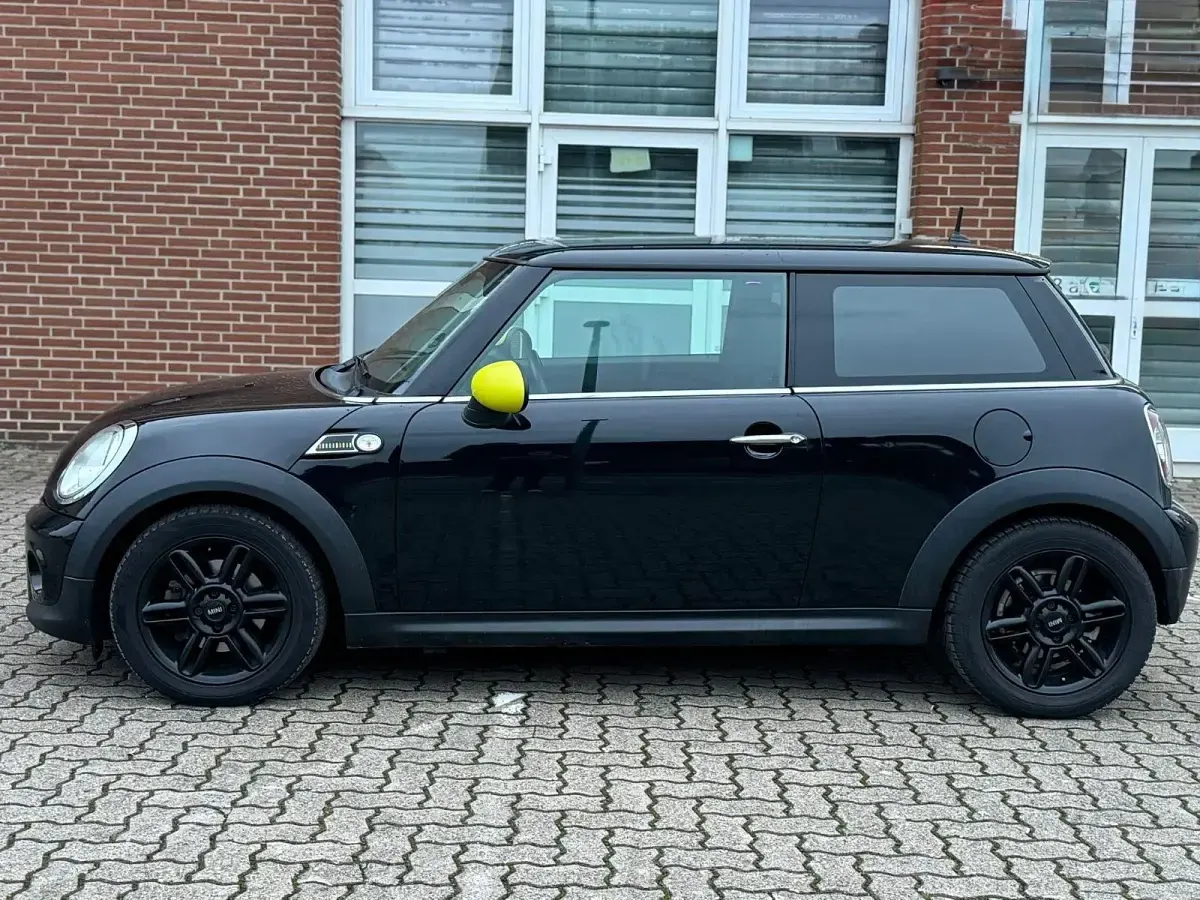 Gebraucht Mini ONE Brick Lane 98 PS (72 kW) 2013 Schwarz Kleinwagen