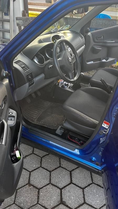 Gebraucht Suzuki Ignis 94 PS (69 kW) 2006 Blau Kleinwagen