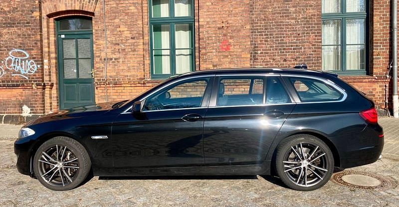 Gebraucht BMW 535 313 PS (230 kW) 2011 Schwarz Kombi