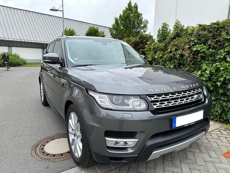 Grau Gebraucht 2017 Land Rover Range Rover Sport SUV | 24.590 € (Superpreis) - Bild 1/4