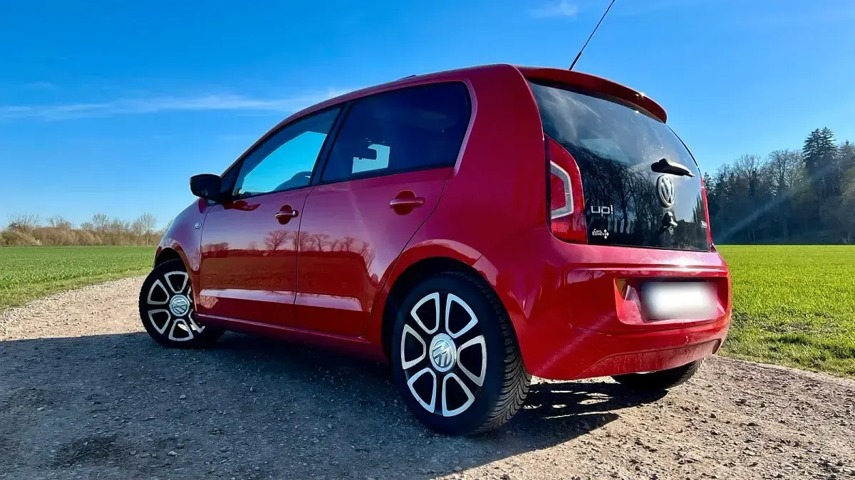 Gebraucht VW up! 75 PS (55 kW) 2012 Rot Kleinwagen