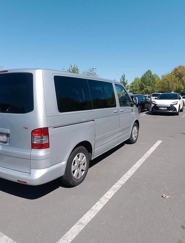Second-hand VW T5 174 CP (127 kW) 2004 Gri Van