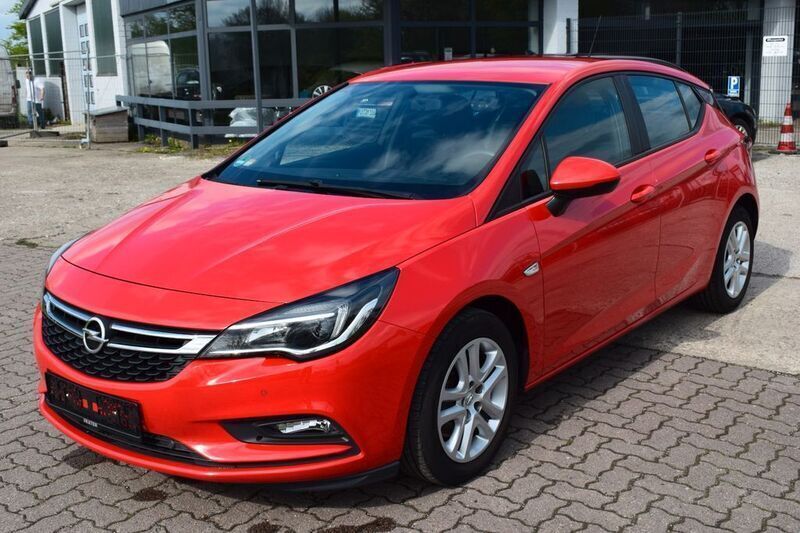 Rot Gebraucht 2015 Opel Astra Limousine | 9.299 € (Fairer Preis) - Bild 1/4
