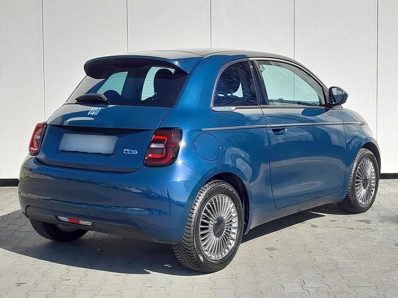 Gebraucht Fiat 500e 86 kW (118 PS) 2023 Metallic
