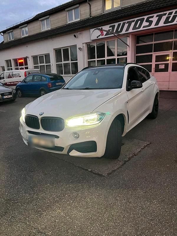 Weiß Gebraucht 2015 BMW X6 M50 M Performance SUV | 25.000 € (Etwas zu teuer) - Bild 1/4