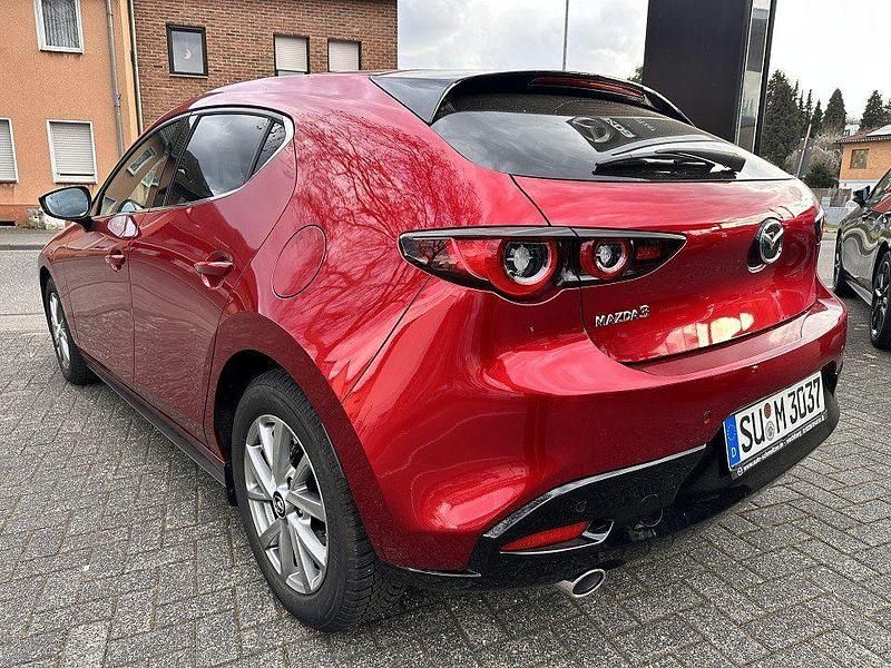 Gebraucht Mazda 3 140 PS (102 kW) 2025 Rot Limousine