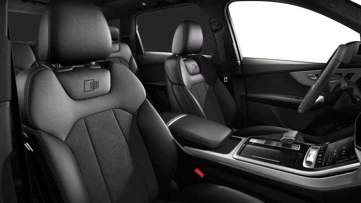 Gebraucht Audi Q7 S-Line 394 PS (289 kW) 2024 Daytonagrau perleffekt SUV