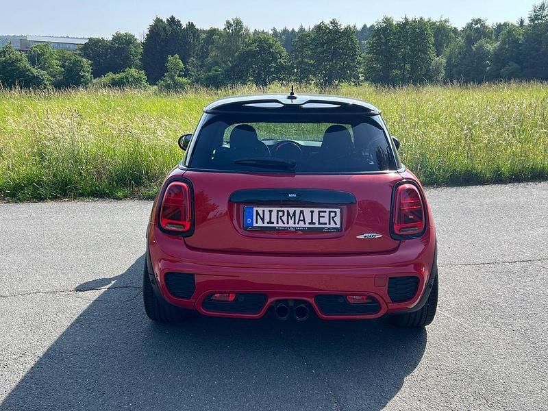 Gebraucht Mini John Cooper Works 231 PS (169 kW) 2018 Rot Kleinwagen