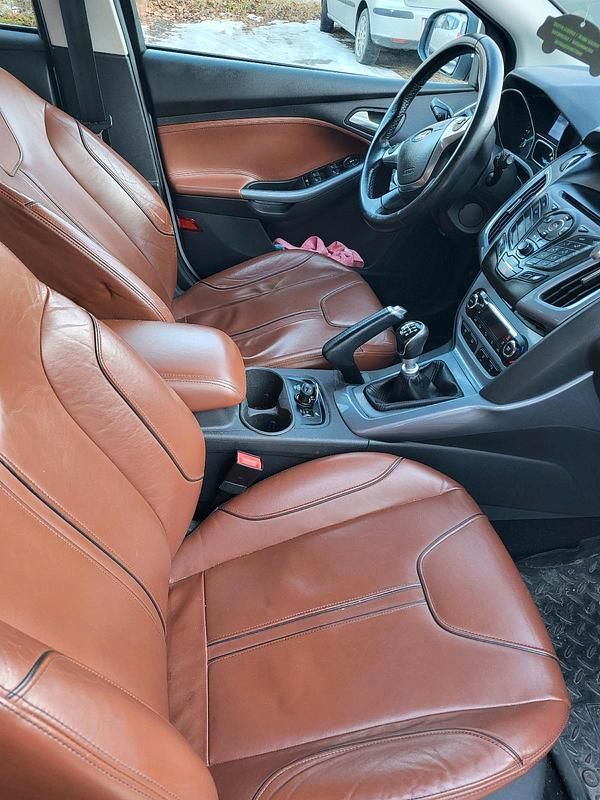 Gebraucht Ford Focus 150 PS (110 kW) 2014 Weiß Kombi