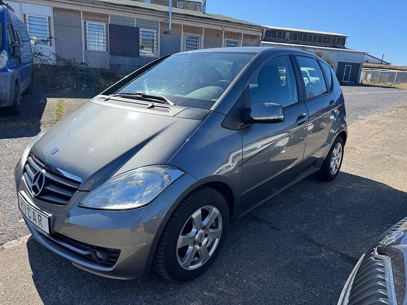 Gebraucht Mercedes A180 109 PS (80 kW) 2008 Grau Limousine