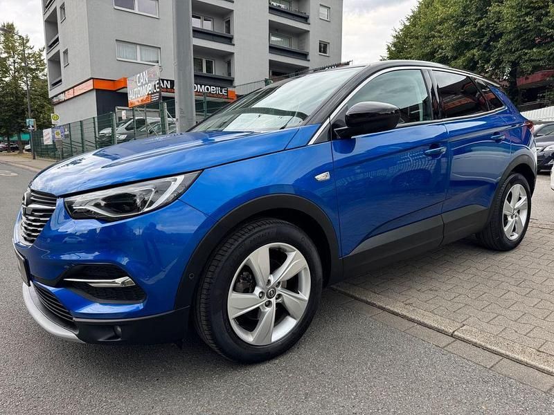 Blau Gebraucht 2018 Opel Grandland X Innovation SUV | 13.500 € (Teuer) - Bild 1/4