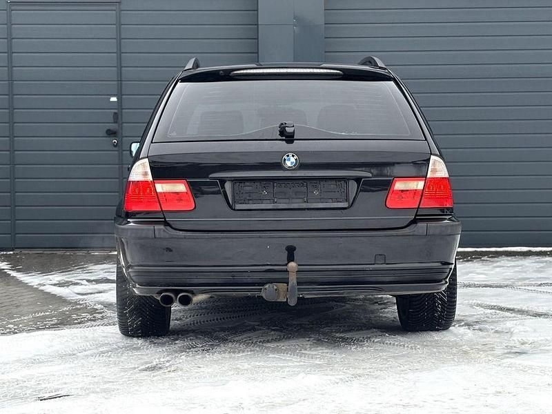 Gebraucht BMW 330 Sport Line 231 PS (169 kW) 2002 Schwarz Kombi
