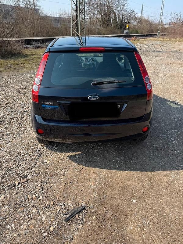 Gebraucht Ford Fiesta 60 PS (44 kW) 2007 Blau Kleinwagen