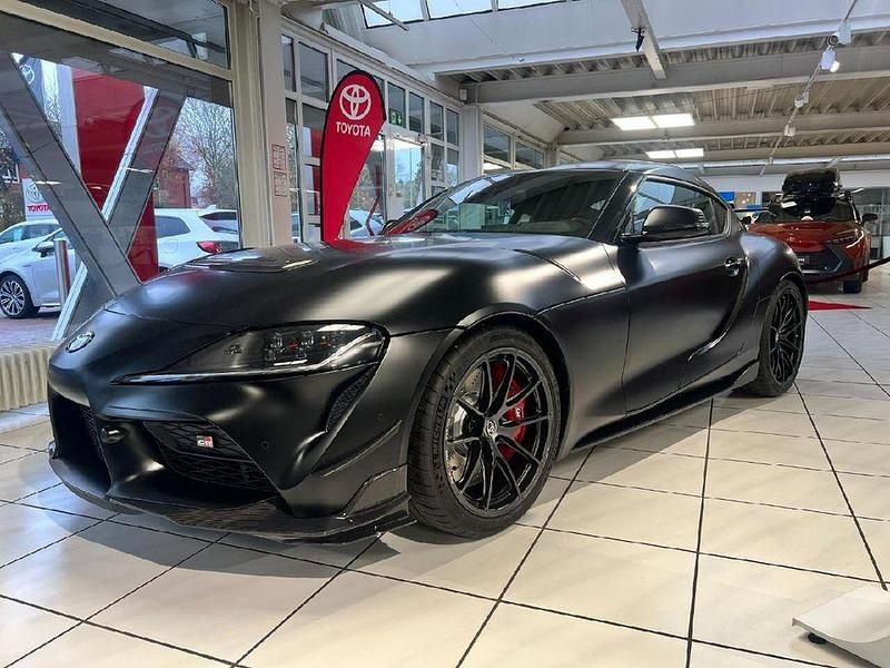 Schwarz Neu 2025 Toyota Supra Edition Coupé | 149.900 € - Bild 1/4