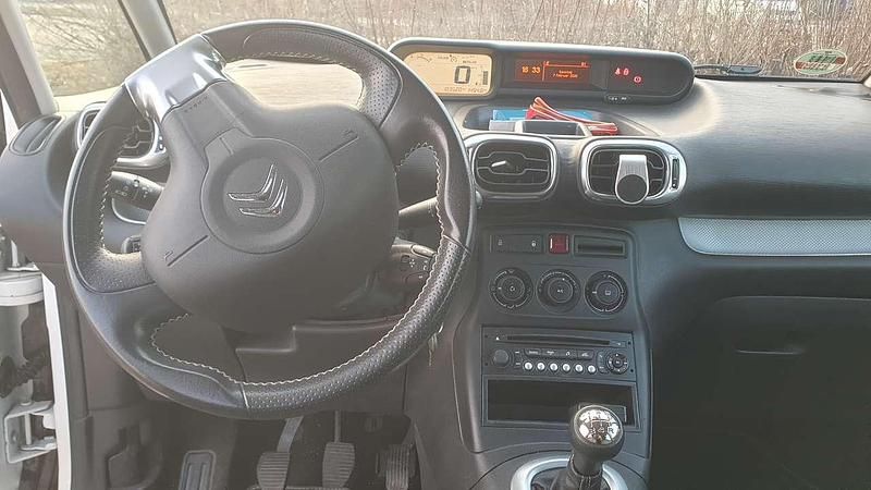 Gebraucht Citroën C3 SELECTION 99 PS (72 kW) 2017 Weiß Van / Kleinbus