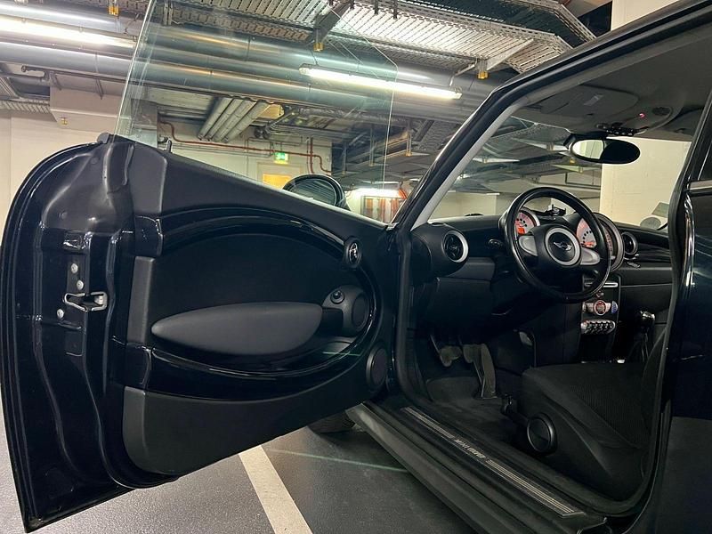 Usata Mini Cooper D 109 CV (80 kW) 2008 Blu Utilitaria