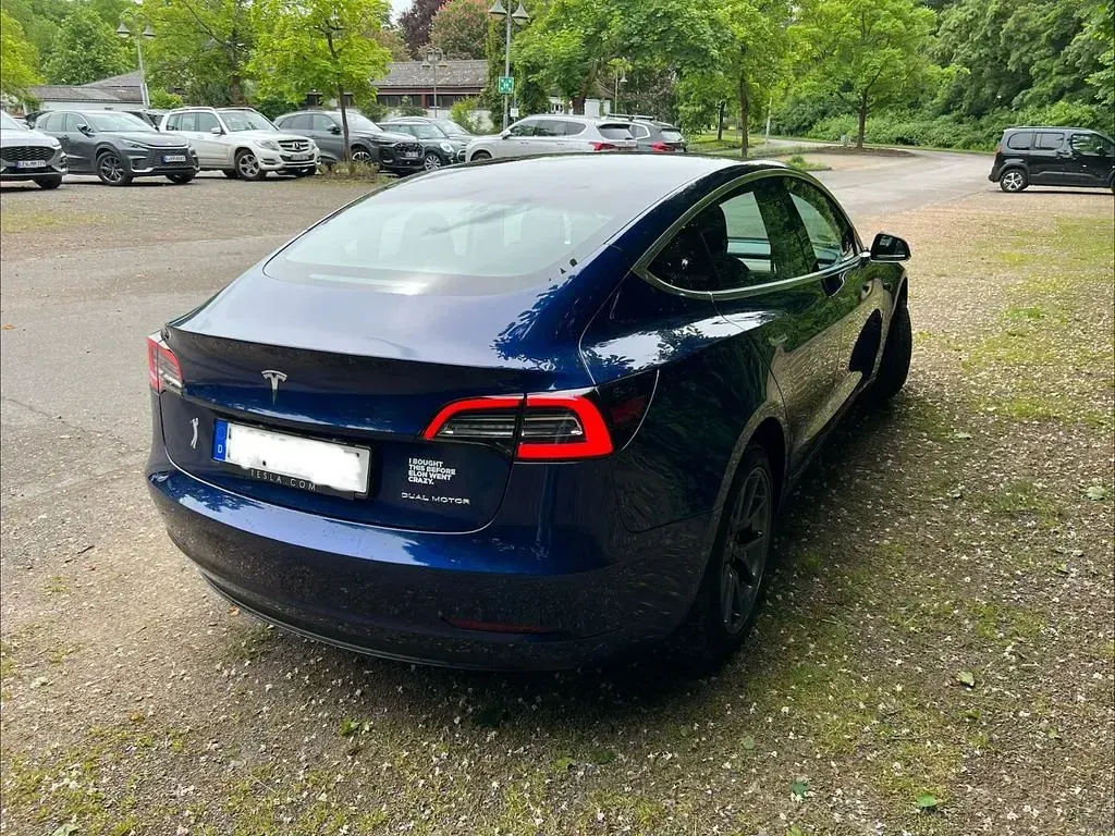Usado Tesla Model 3 324 kW (441 HP) 2019 Azul Sedan