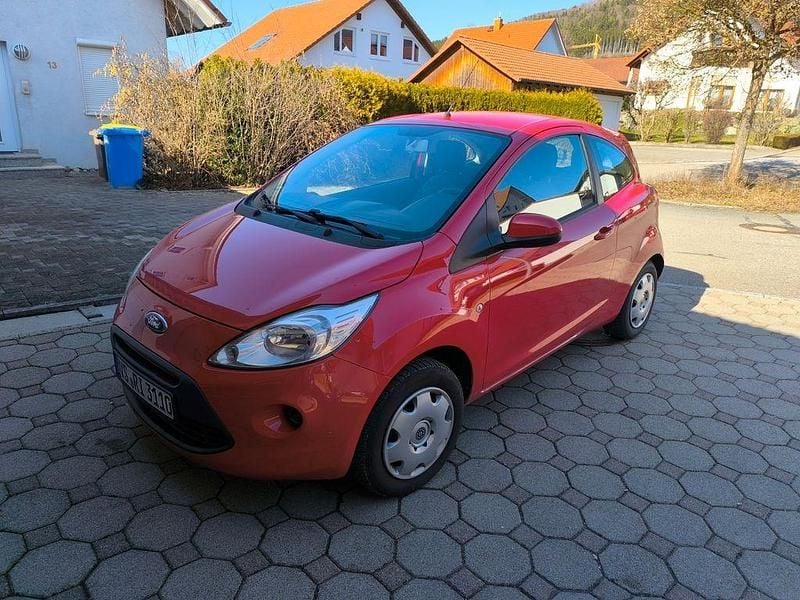 Gebraucht Ford Ka 69 PS (50 kW) 2012 Rot Kleinwagen