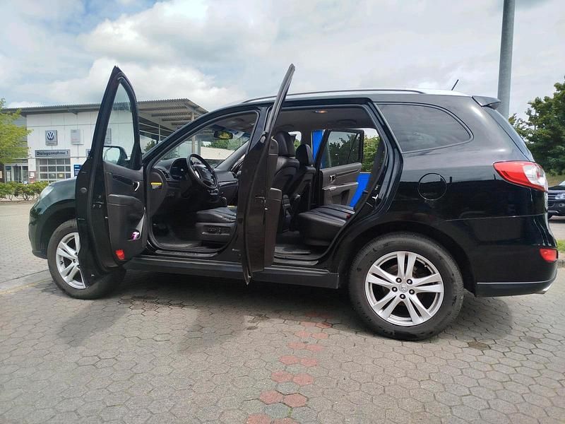 Schwarz Gebraucht 2011 Hyundai Santa Fe SUV | 6.400 € (Guter Preis) - Bild 1/4