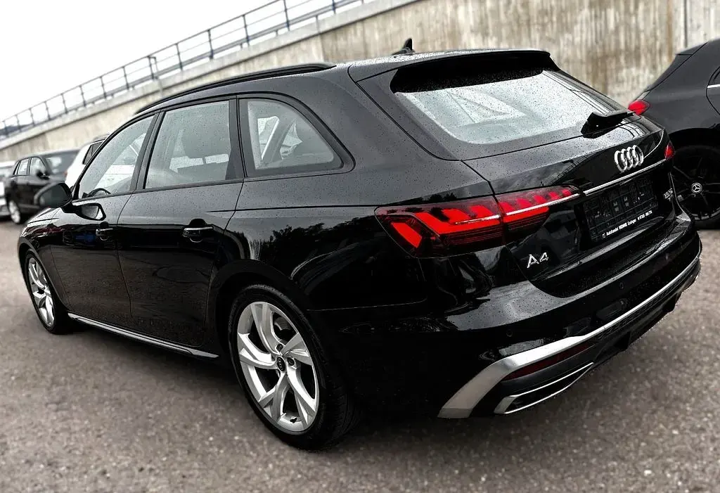 Gebraucht Audi A4 S-Line 286 PS (210 kW) 2023 Schwarz Kombi