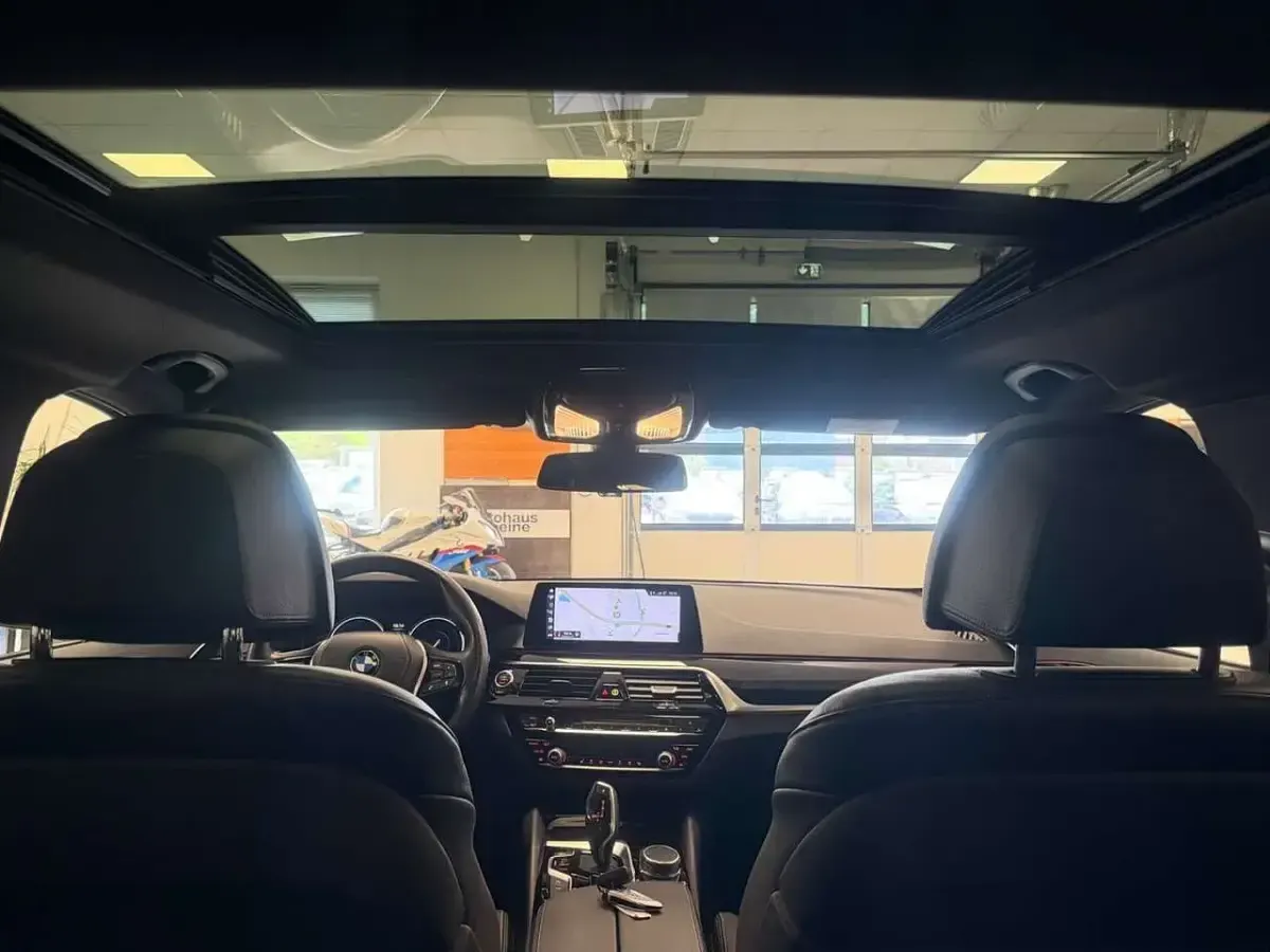 Gebraucht BMW 530 Performance 265 PS (194 kW) 2017 Schwarz Limousine