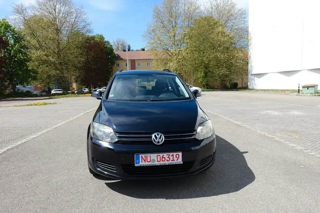 Gebraucht VW Golf Plus Cross Comfortline 105 PS (77 kW) 2010 Schwarz Limousine