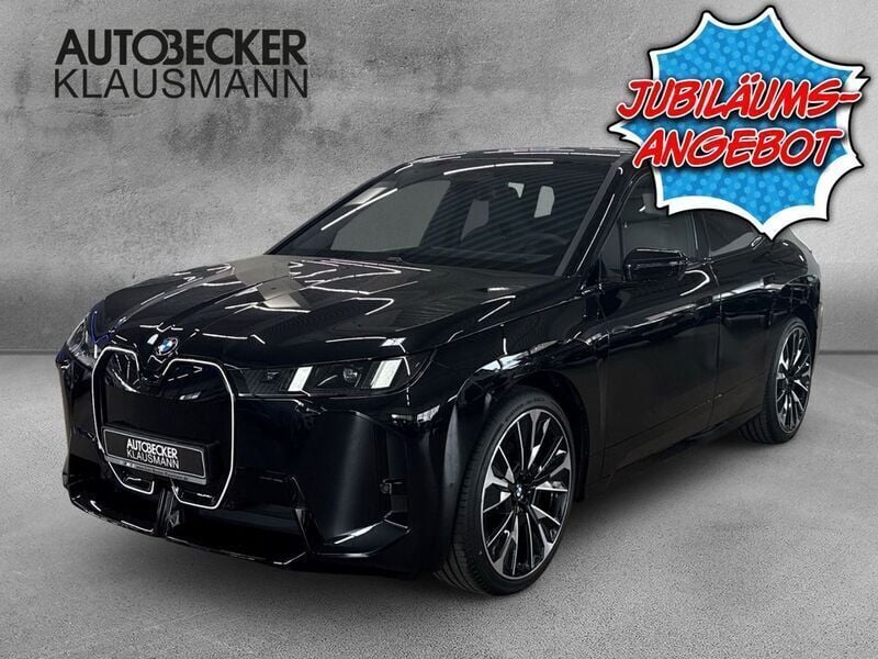 Schwarz Neu 2025 BMW iX M Sport SUV | 102.200 € (Etwas zu teuer) - Bild 1/4