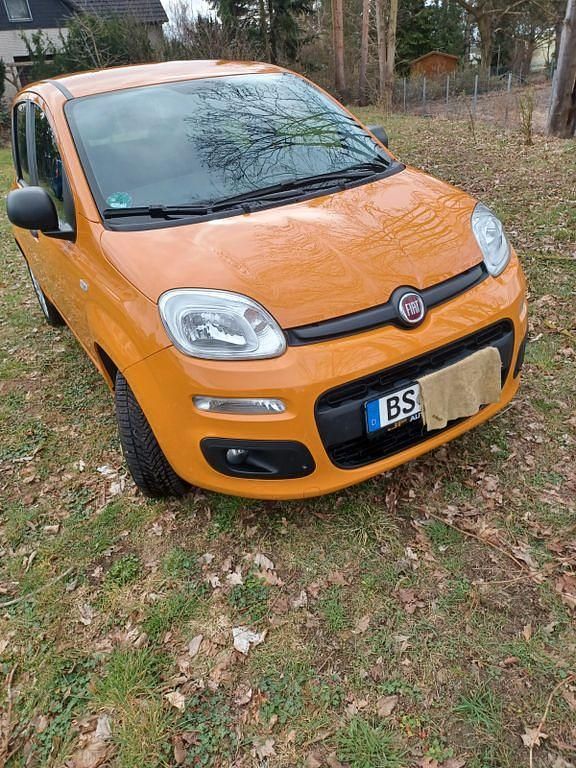Gebraucht Fiat Panda Easy 69 PS (50 kW) 2019 Orange Kleinwagen