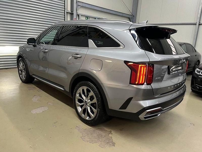 Gebraucht Kia Sorento Platinum 201 PS (147 kW) 2021 (klg) stahlgrau met. SUV