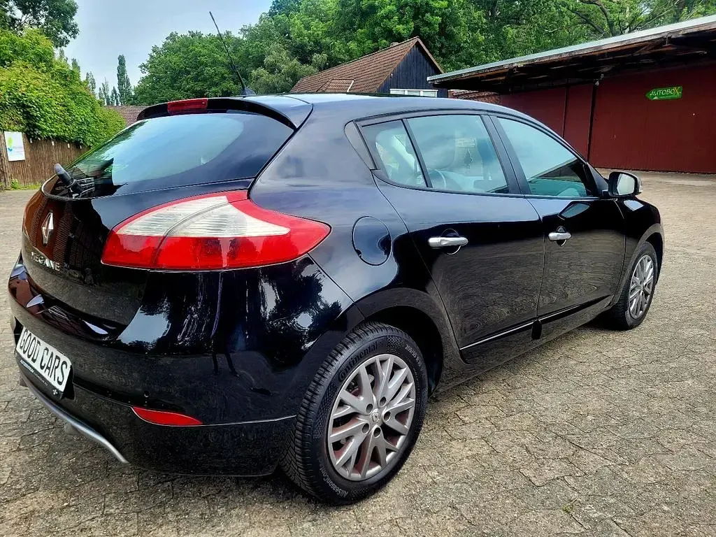 Gebraucht Renault Mégane Initiale Paris 90 PS (66 kW) 2013 Schwarz Limousine