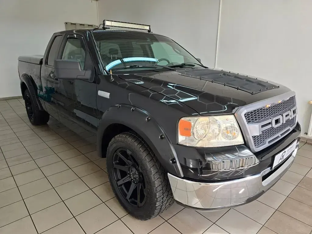 Gebraucht Ford V8 305 PS (224 kW) 2007 Schwarz Pickup