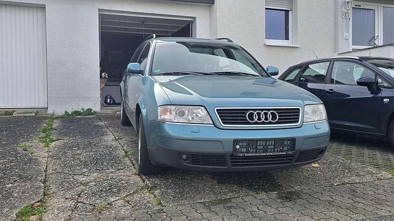 Blau Gebraucht 1998 Audi A6 Kombi | 2.390 € (Fairer Preis) - Bild 1/4