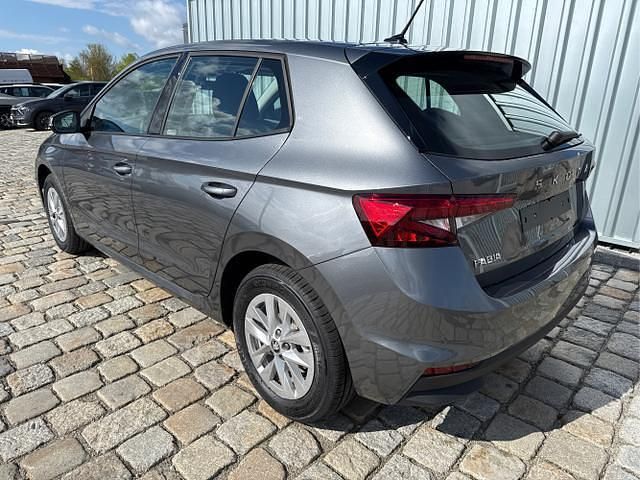Neu Skoda Fabia Selection 116 PS (85 kW) 2026 Graphitgrau metallic graphitgrau metallic Kleinwagen