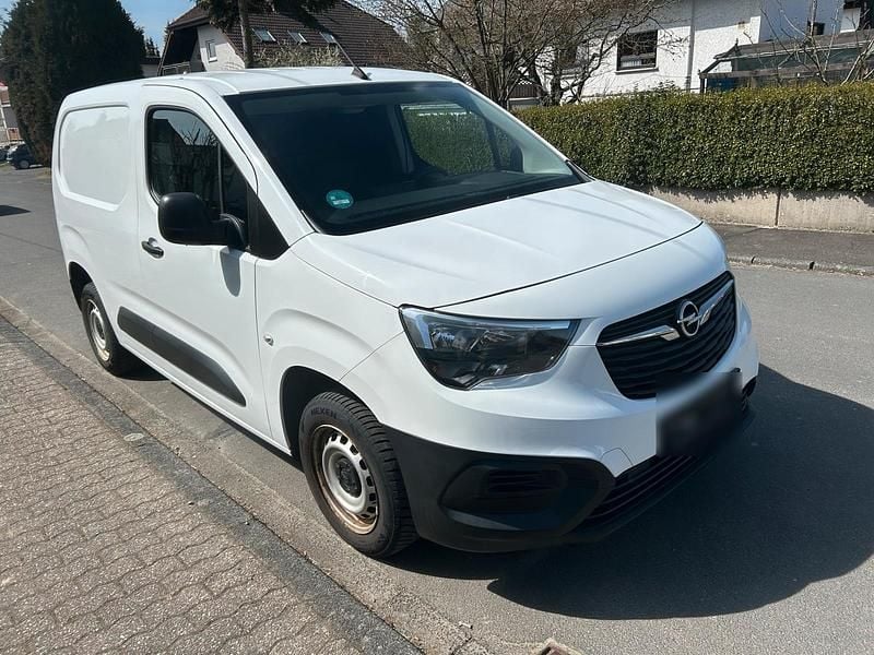 Gebraucht Opel Combo 76 PS (55 kW) 2020 Weiß Van / Kleinbus