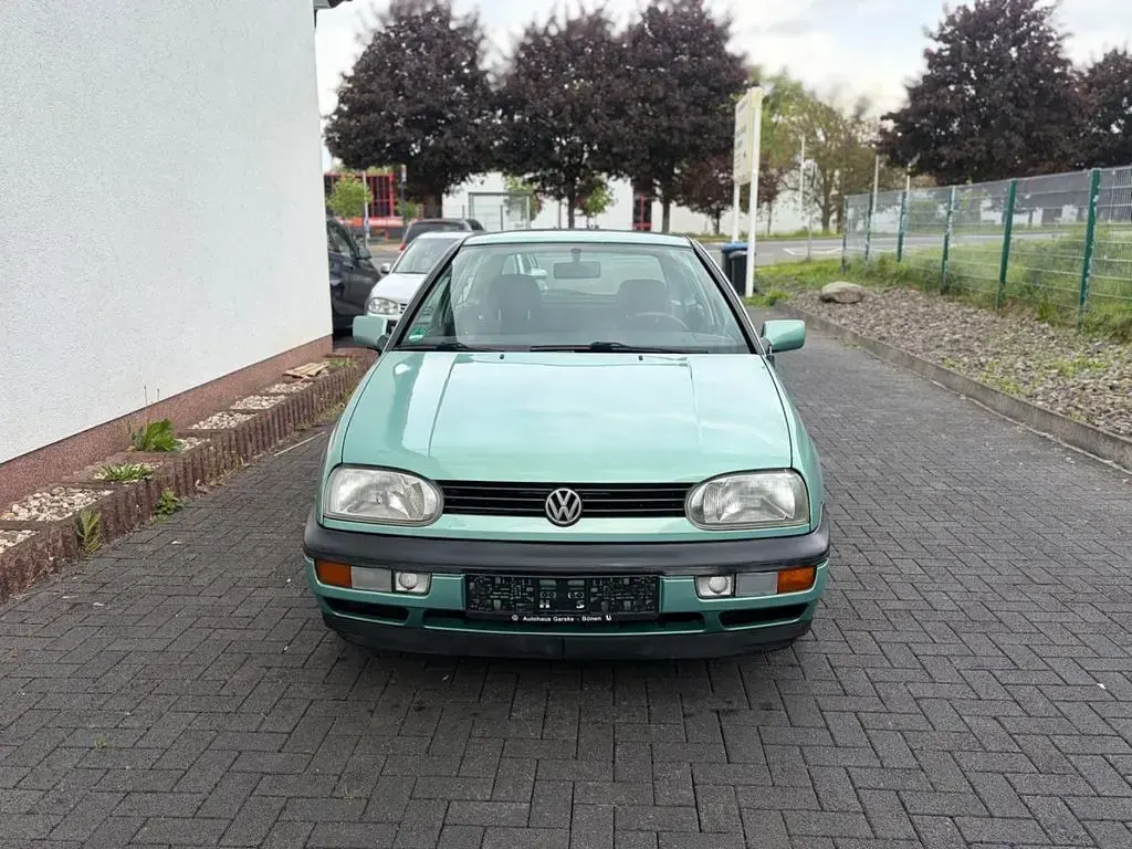 Gebraucht VW Golf III 75 PS (55 kW) 1994 Grün