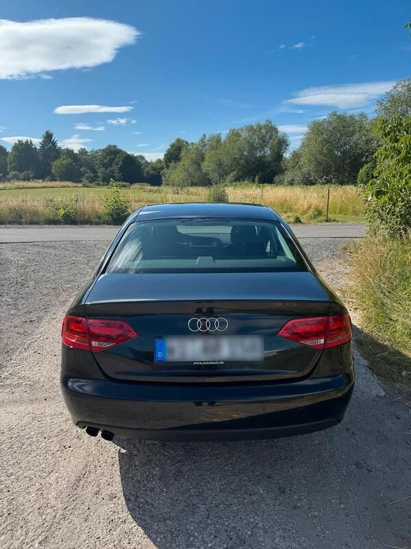 Schwarz Gebraucht 2008 Audi A4 Limousine | 8.800 € (Etwas zu teuer) - Bild 1/4