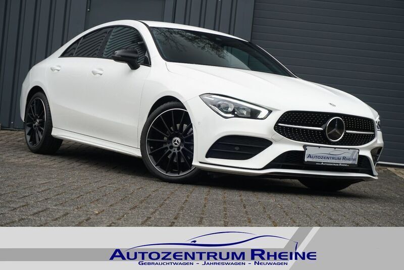 Weiß Gebraucht 2023 Mercedes CLA180 AMG Limousine | 31.888 € (Fairer Preis) - Bild 1/4
