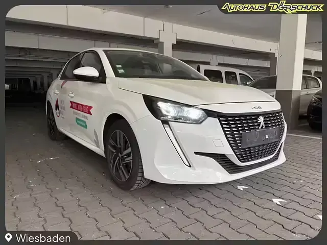 Gebraucht Peugeot 308 Active 131 PS (96 kW) 2023 Grün Limousine