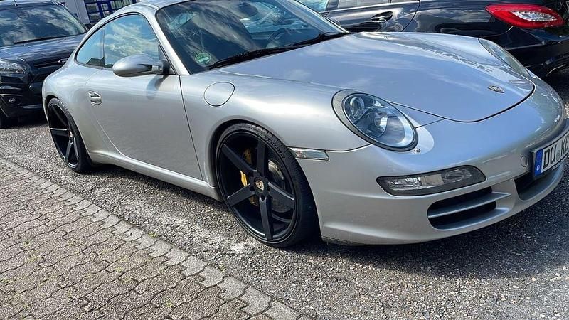 Silber Gebraucht 2006 Porsche 911 Carrera S Coupé | 59.900 € (Fairer Preis) - Bild 1/4