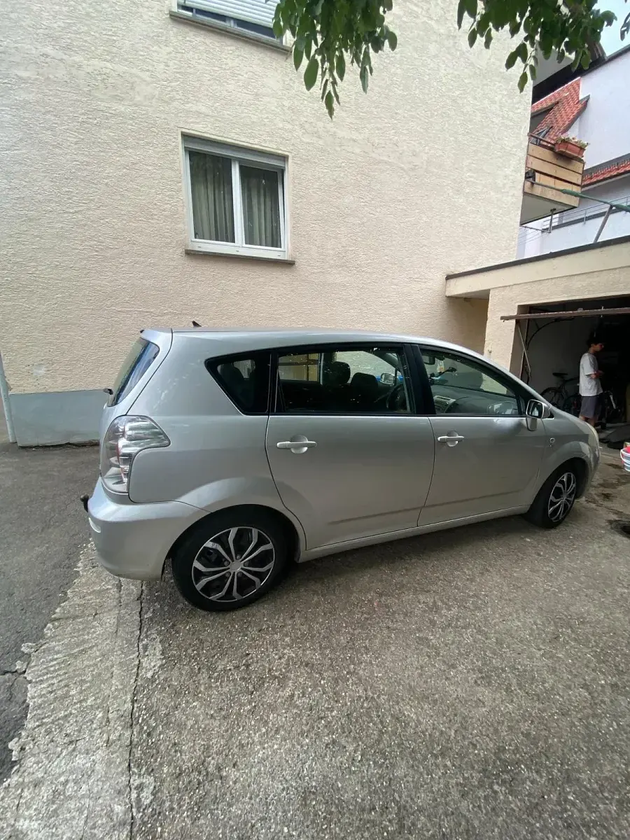 Gebraucht Toyota Corolla Verso 116 PS (85 kW) 2005 Grau Van / Kleinbus