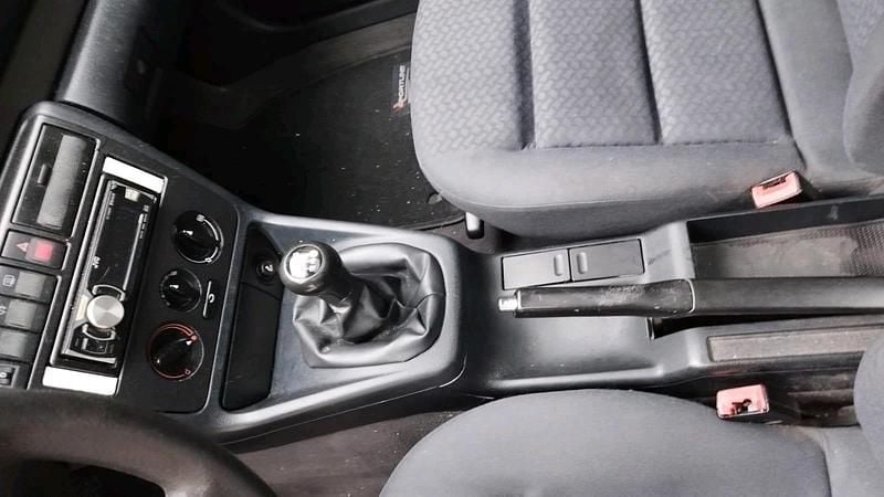 Gebraucht Audi A4 101 PS (74 kW) 1997 Blau Limousine