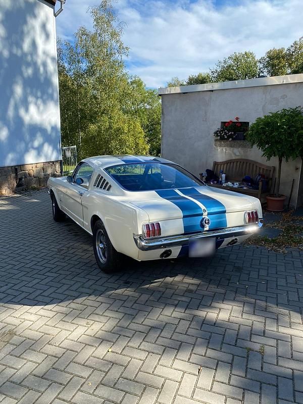 Gebraucht Ford Mustang Fastback 250 PS (183 kW) 1965 Weiß Coupé