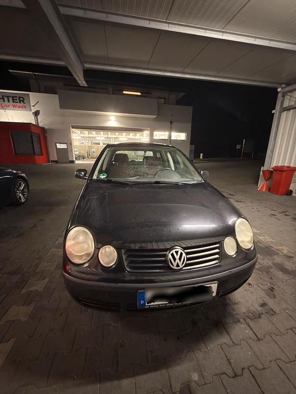 Gebraucht VW Polo 54 PS (39 kW) 2003 Schwarz Limousine