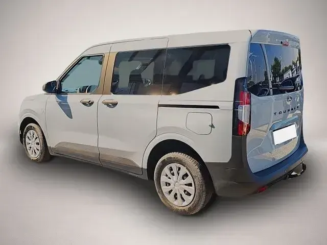 Neu Ford Tourneo Courier Trend 125 PS (91 kW) 2026 Grau Van / Kleinbus