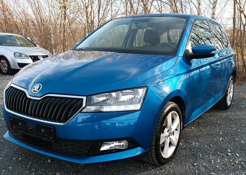 Gebraucht Skoda Fabia Cool Plus 75 PS (55 kW) 2019 Blau Kleinwagen