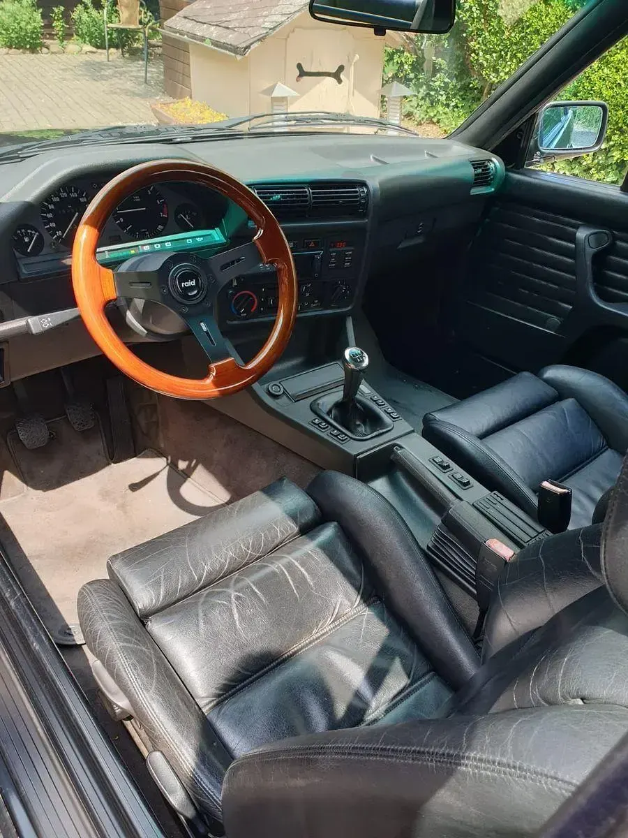 Gebraucht BMW 320 Cabriolet Performance 150 PS (110 kW) 1991 Schwarz Cabrio