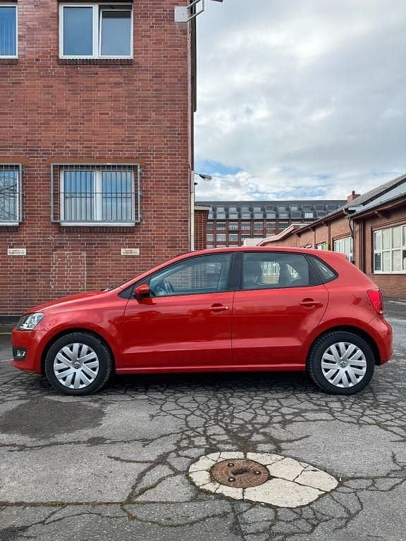 Gebraucht VW Polo Comfortline 90 PS (66 kW) 2013 Orange Kleinwagen